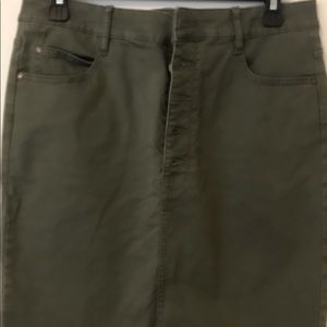 Dark green skirt